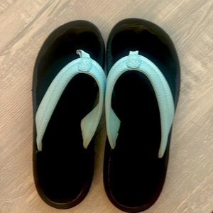 Olukai Women’s Sandals Size 6 Teal